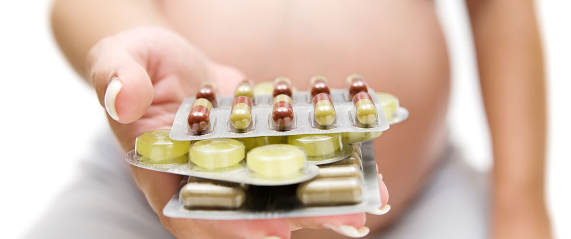 pregnant woman abusing prescription pills